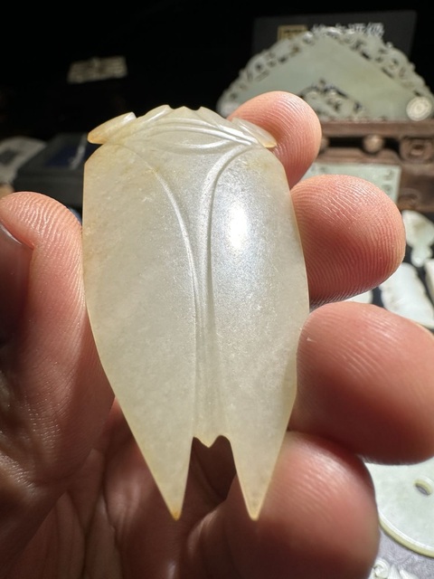 古玩玉器和田玉雕“八刀蟬”真品鑒賞圖