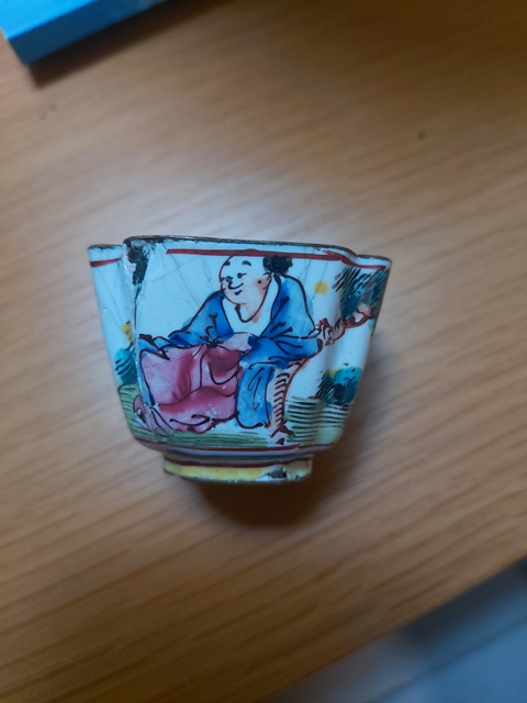 古玩雜項銅胎琺瑯釉海棠小杯真品鑒賞圖