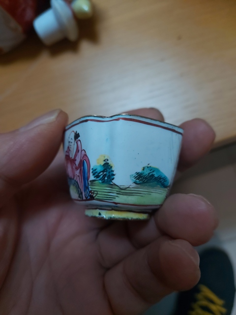 古玩雜項銅胎琺瑯釉海棠小杯真品鑒賞圖