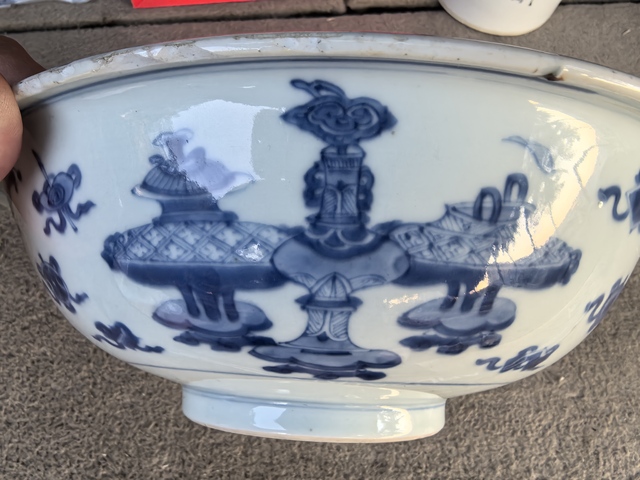 古玩陶瓷博古圖青花碗真品鑒賞圖