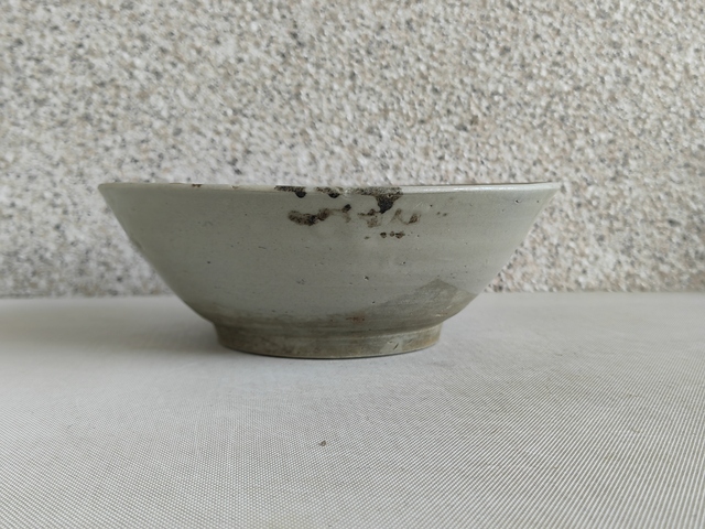 古玩陶瓷澀圈圈足疊燒工藝碗拍賣，當前價格550元