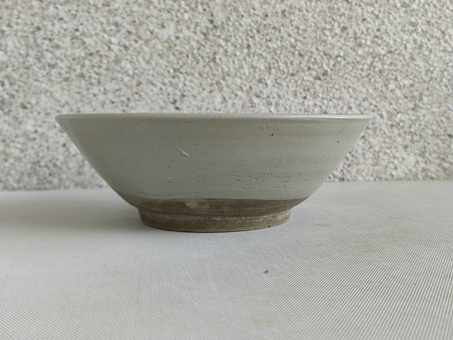 古玩陶瓷澀圈圈足疊燒工藝碗拍賣，當前價格550元