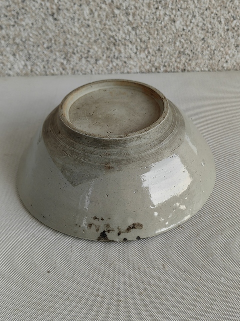 古玩陶瓷澀圈圈足疊燒工藝碗拍賣，當前價格550元