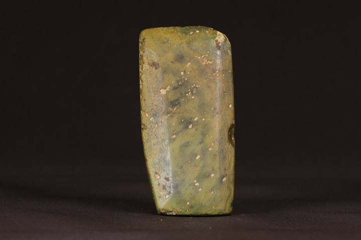 古玩玉器地方料玉斧真品鑒賞圖