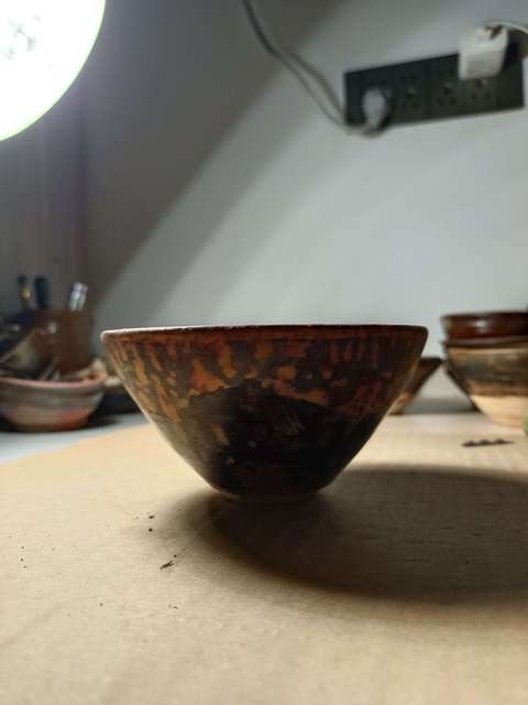 古玩陶瓷吉州窯窯變釉剪紙貼花茶盞拍賣，當(dāng)前價(jià)格650元