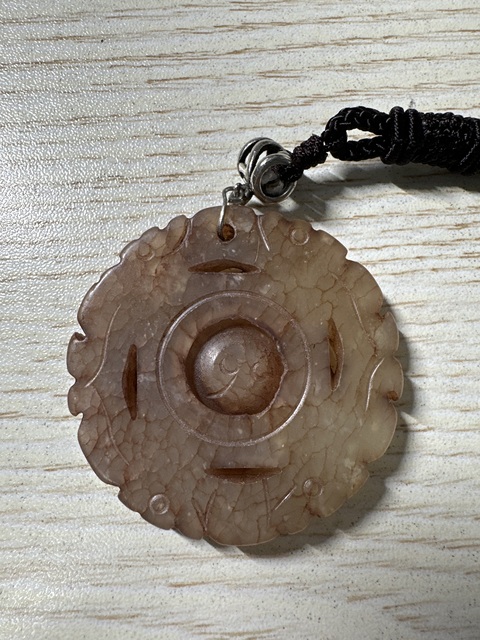 古玩玉器岫巖玉轉(zhuǎn)心佩真品鑒賞圖