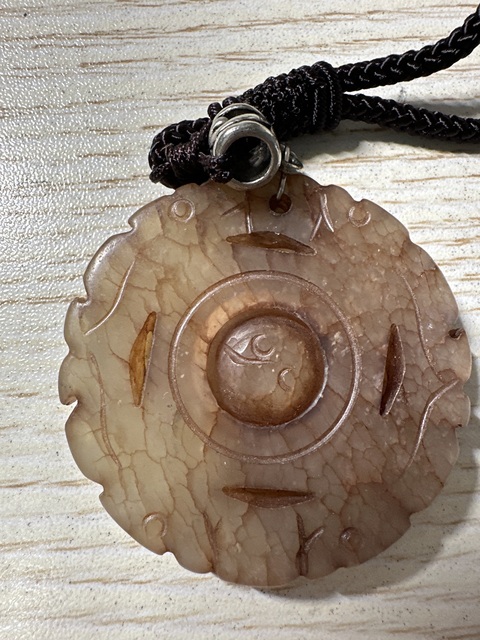 古玩玉器岫巖玉轉(zhuǎn)心佩真品鑒賞圖