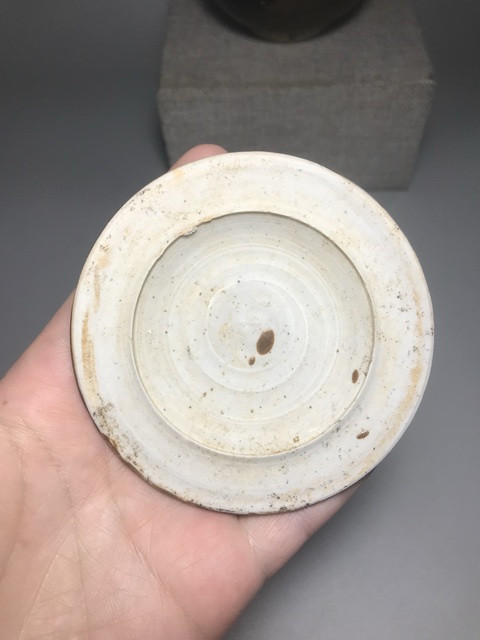 古玩陶瓷宋，褐釉蓋罐拍賣，當(dāng)前價(jià)格2000元