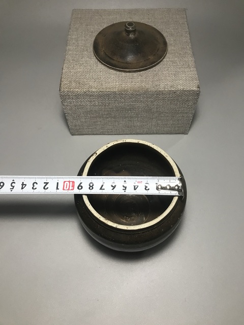 古玩陶瓷宋，褐釉蓋罐拍賣，當(dāng)前價(jià)格2000元