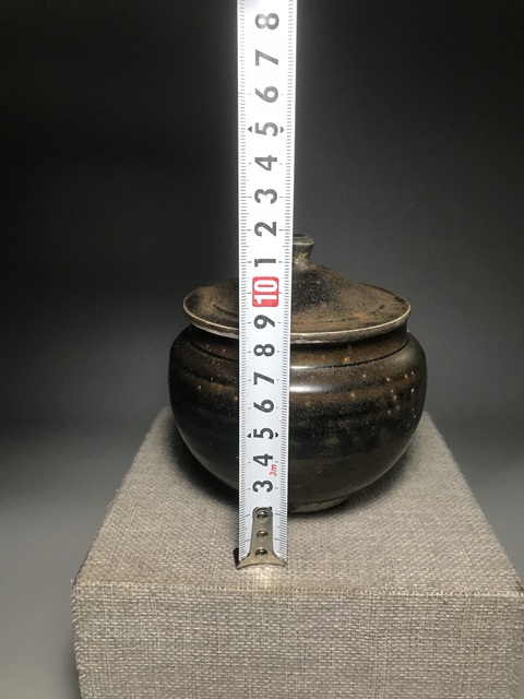 古玩陶瓷宋，褐釉蓋罐拍賣，當(dāng)前價(jià)格2000元
