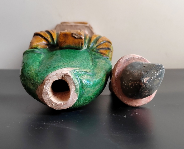 古玩陶瓷精品明代三彩高冠人物俑41厘米拍賣，當前價格114元