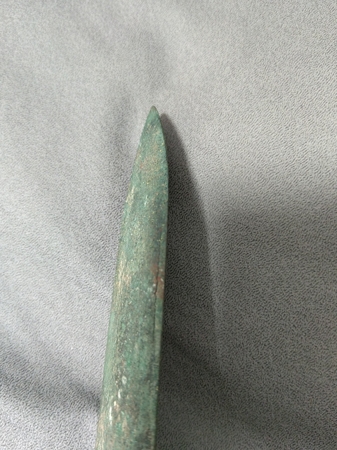 古玩銅器**劍拍賣，當前價格11000元