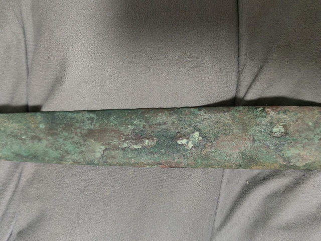 古玩銅器**劍拍賣，當前價格11000元