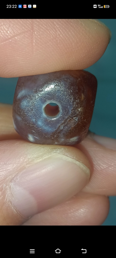 古玩玉器瑪瑙多棱珠真品鑒賞圖