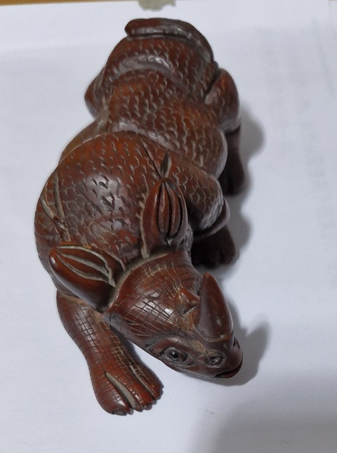 古玩雜項木雕犀牛擺件真品鑒賞圖