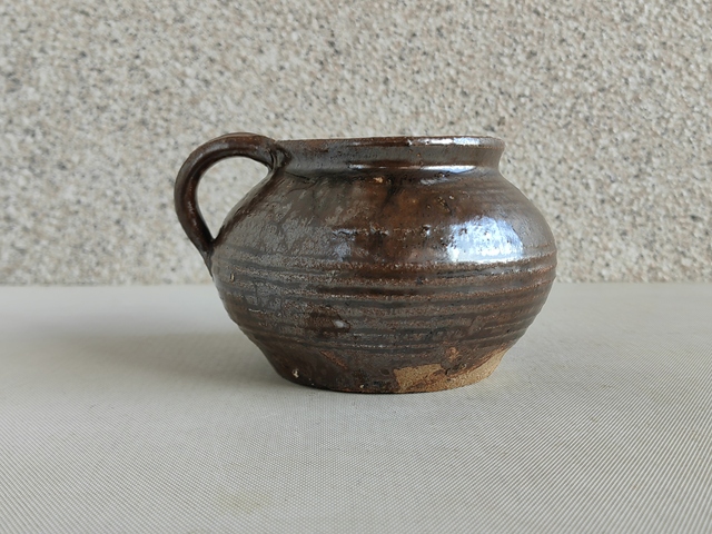 古玩陶瓷褐釉公道杯拍賣，當(dāng)前價(jià)格450元