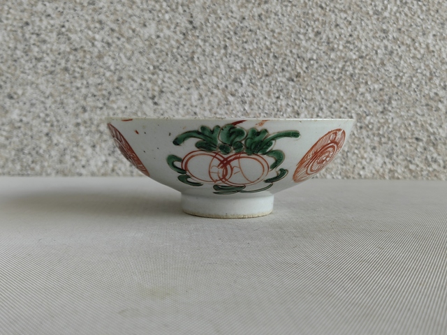 古玩陶瓷紅綠彩碗拍賣，當(dāng)前價(jià)格450元