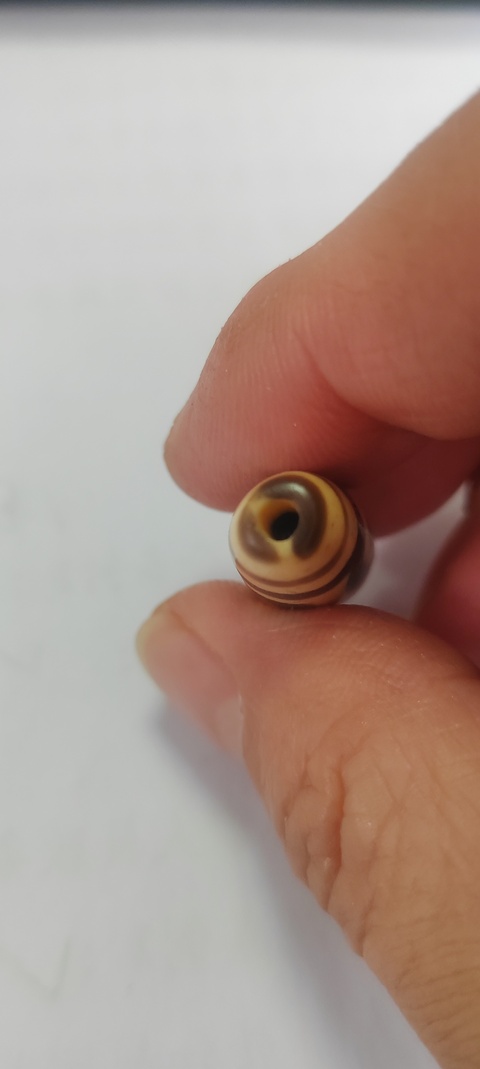 古玩玉器老料器天珠拍賣，當前價格280元