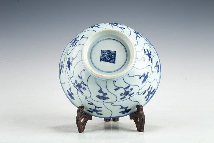 古玩陶瓷清早·青花開窗靈芝紋碗拍賣，當前價格1440元