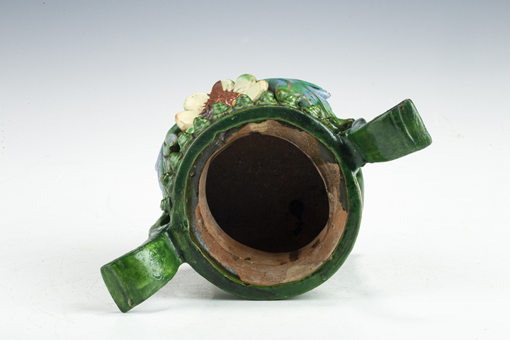 古玩陶瓷清·三彩堆塑花卉紋香爐真品鑒賞圖