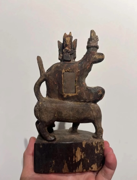 古玩雜項(xiàng)木雕人物造像真品鑒賞圖