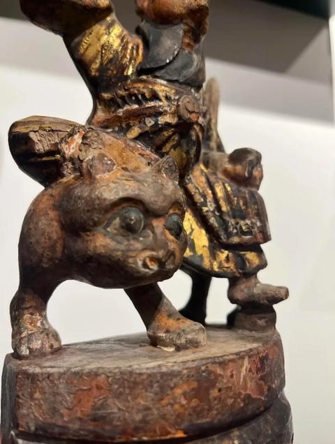 古玩雜項(xiàng)木雕人物造像真品鑒賞圖