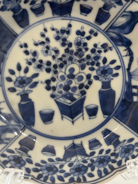 古玩陶瓷乾隆年制青花博古圖紋盤拍賣，當(dāng)前價(jià)格299元