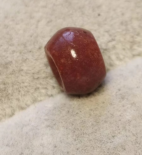古玩玉器紅瑪瑙珠真品鑒賞圖