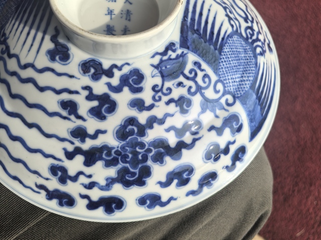 古玩陶瓷青花盤真品鑒賞圖