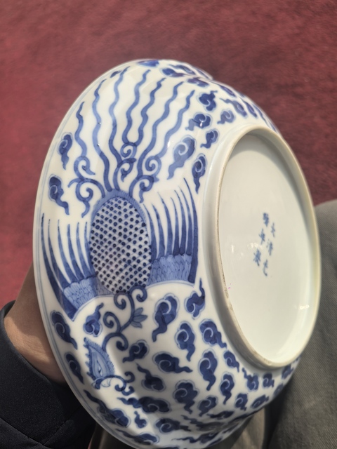 古玩陶瓷青花盤真品鑒賞圖