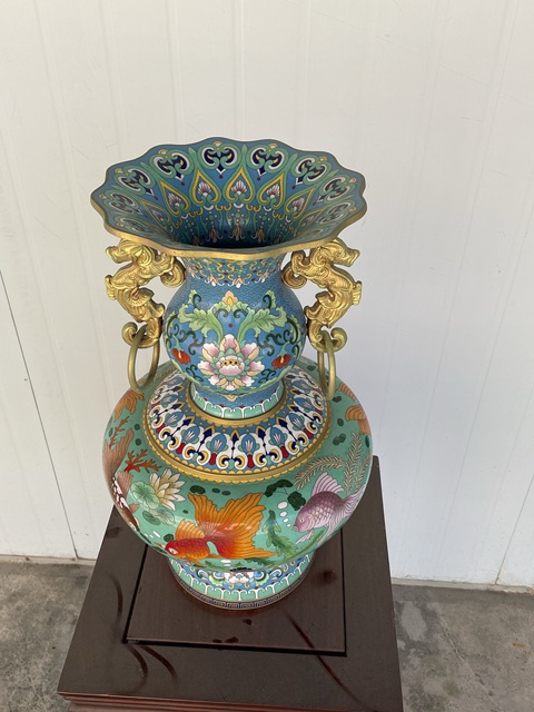 古玩雜項(xiàng)景泰藍(lán)花瓶拍賣，當(dāng)前價(jià)格120000元