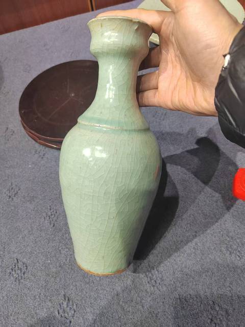 古玩陶瓷明代·青釉洗口瓶 真品鑒賞圖