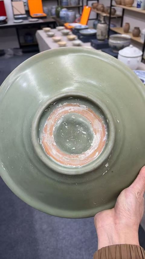 古玩陶瓷盤真品鑒賞圖