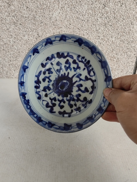 古玩陶瓷花卉紋青花盤拍賣，當(dāng)前價(jià)格398元