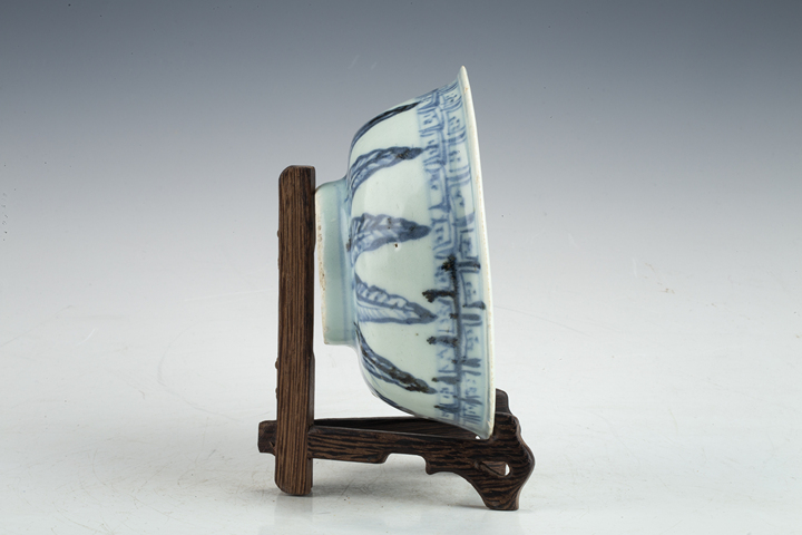 古玩陶瓷明中·青花蕉葉紋碗拍賣，當前價格870元