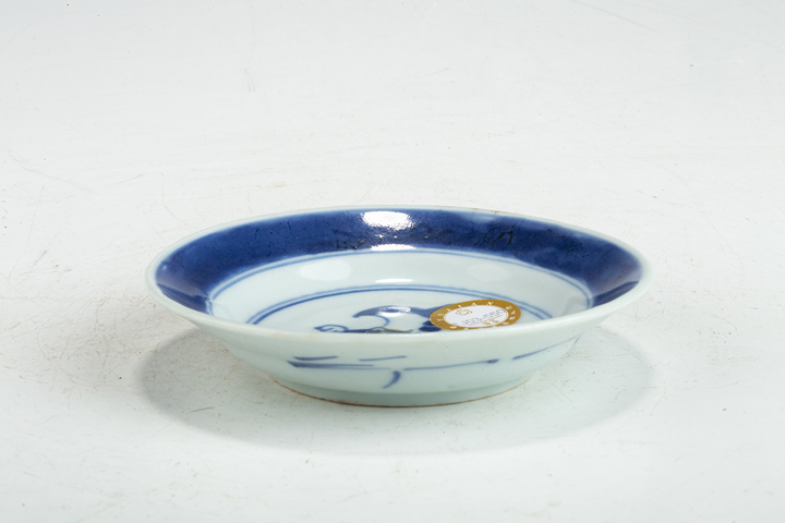 古玩陶瓷清早·青花麒麟紋小盤真品鑒賞圖