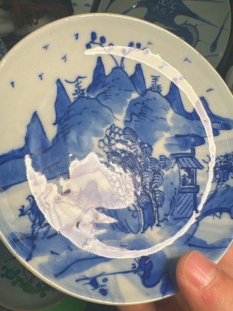 古玩陶瓷晚清青花盤真品鑒賞圖