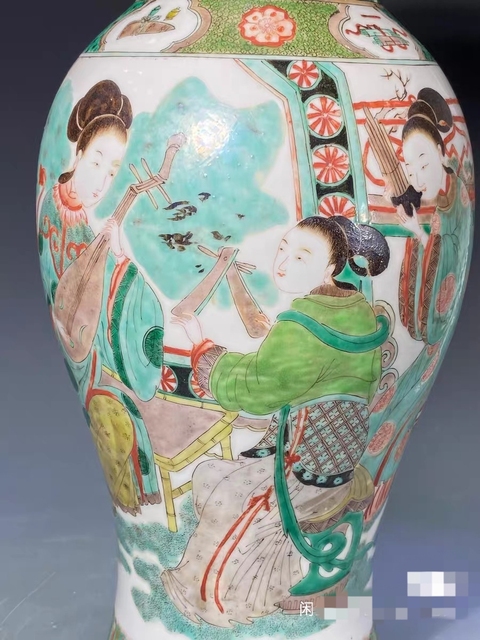 古玩陶瓷清光緒 五彩庭院仕女嬰戲圖紋觀音瓶真品鑒賞圖