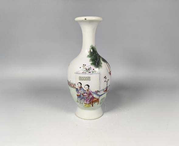 古玩陶瓷民國江東二喬仕女人物紋粉彩柳葉瓶真品鑒賞圖