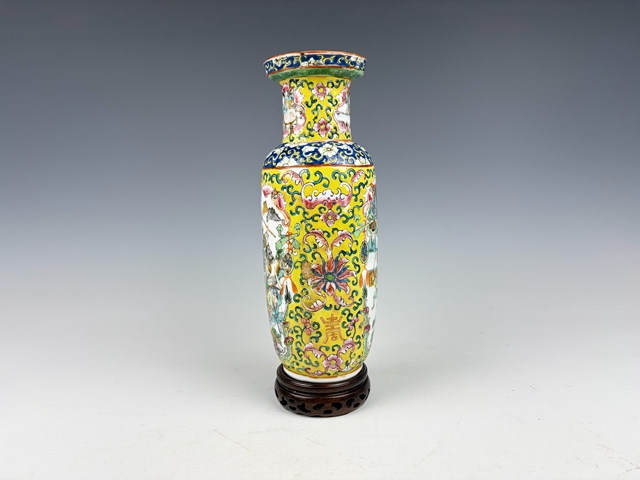 古玩陶瓷晚清·黃地洋彩三國人物紋瓶真品鑒賞圖