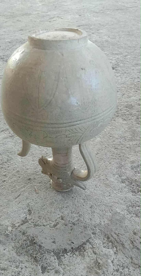 古玩陶瓷鳳首執(zhí)壺真品鑒賞圖