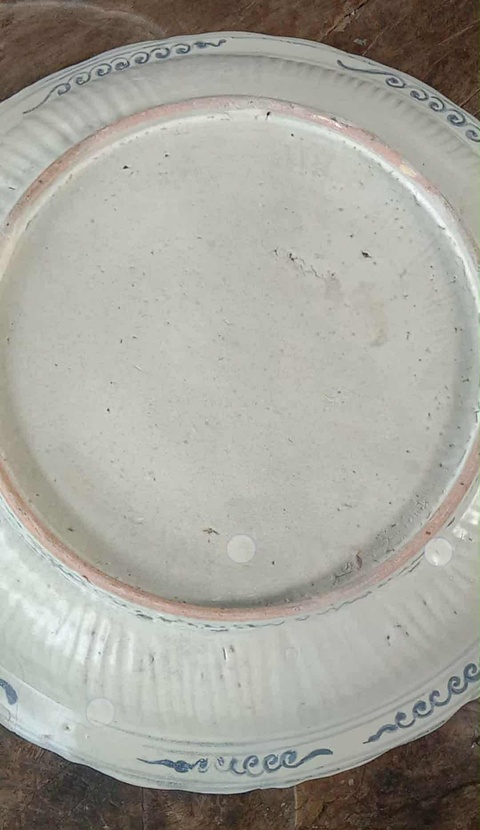 古玩陶瓷兔紋青花盤真品鑒賞圖