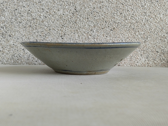 古玩陶瓷清中期魚藻紋青花盤拍賣，當(dāng)前價(jià)格680元