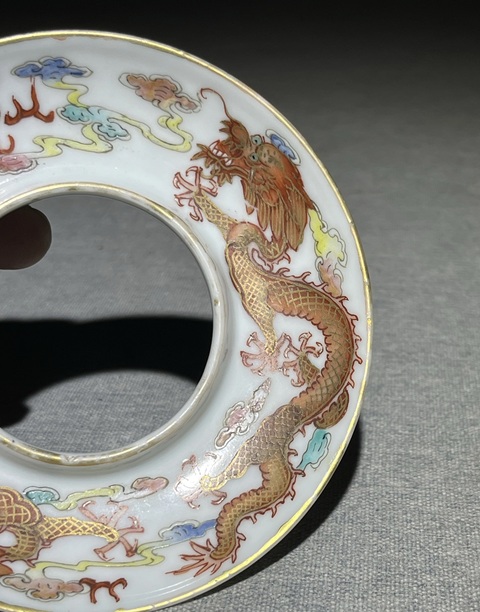 古玩陶瓷粉彩雙龍戲珠紋托拍賣，當前價格9800元