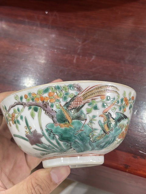 古玩陶瓷花鳥紋粉彩碗真品鑒賞圖