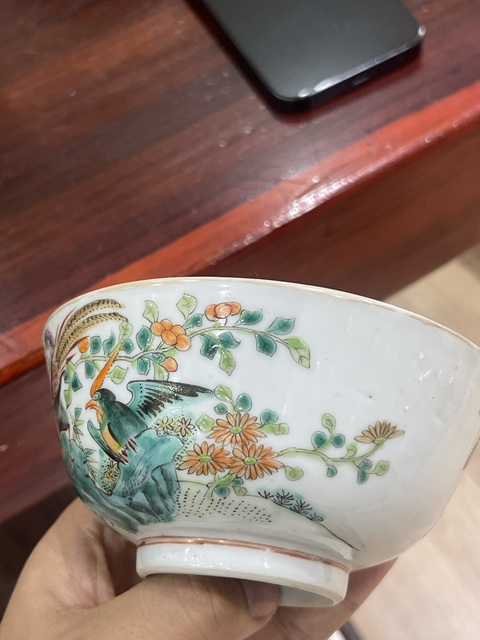 古玩陶瓷花鳥紋粉彩碗真品鑒賞圖