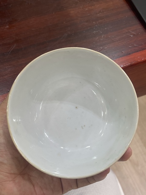 古玩陶瓷花鳥紋粉彩碗真品鑒賞圖