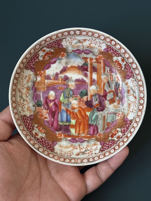 古玩陶瓷清·乾隆錦地開窗滿大人廣彩杯碟套拍賣，當前價格2000元