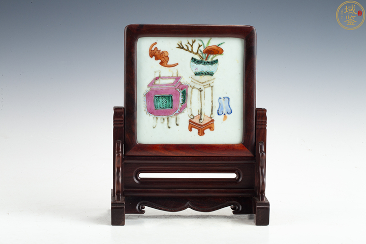 古玩陶瓷粉彩博古圖硯屏拍賣，當(dāng)前價(jià)格4800元