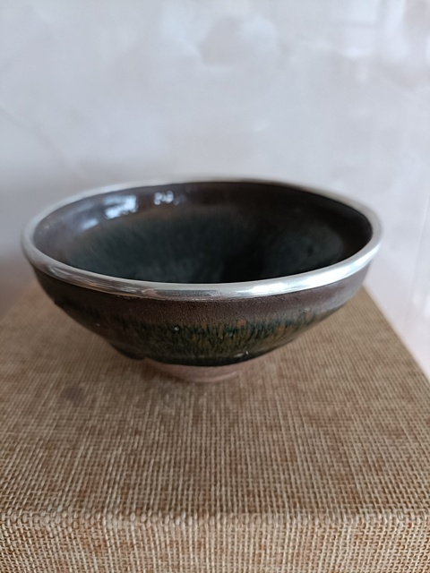 古玩陶瓷建窯兔毫束口盞真品鑒賞圖